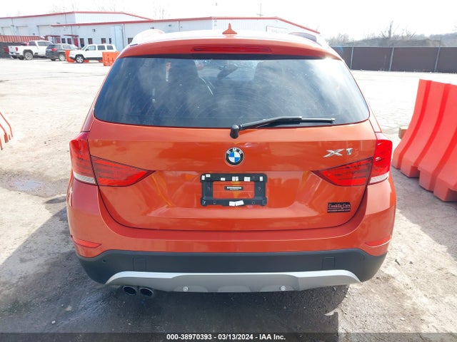 BMW X1 Xdrive28i 2014 WBAVL1C56EVY21217 Image 16