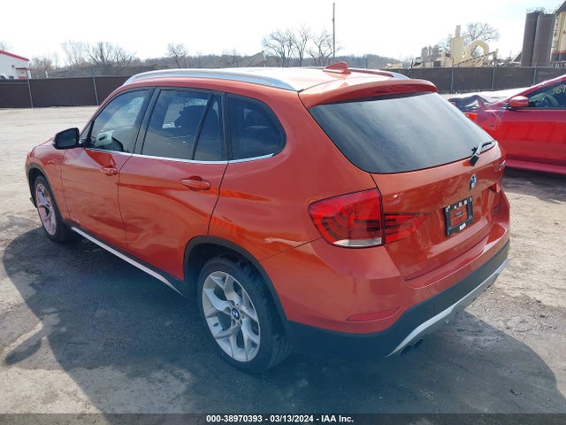 BMW X1 Xdrive28i 2014 WBAVL1C56EVY21217 Image 3