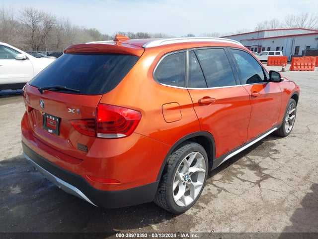 BMW X1 Xdrive28i 2014 WBAVL1C56EVY21217 Image 4