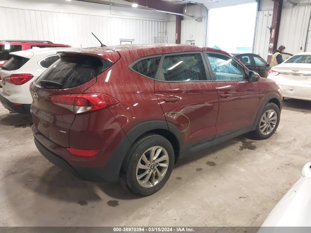 Hyundai TUCSON SE 2018 KM8J2CA49JU633538 Image 4