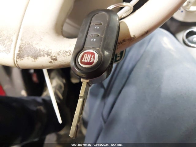 2012 FIAT 500 3C3CFFAR6CT383708 Photo 10