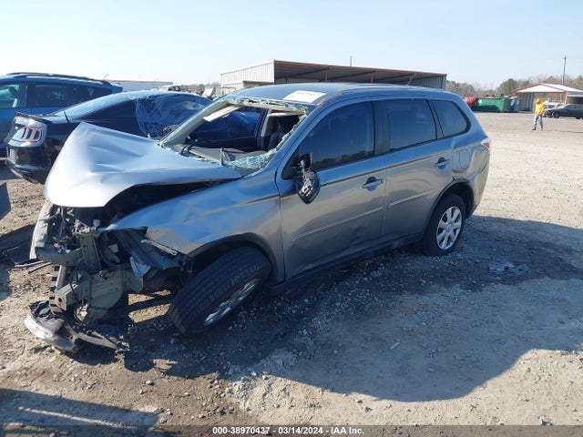 JA4AD2A36FZ010138 Mitsubishi Outlander Es
