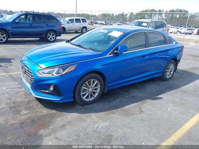 Hyundai SONATA SE 2019 5NPE24AF4KH781816 Image 2