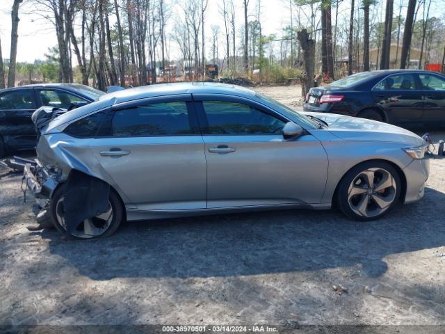 1HGCV2F95JA046548 Honda Accord Touring 2.0t