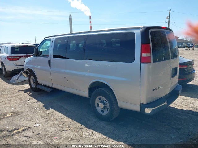 Chevrolet Express 2500 Lt 2015 1GAWGRFG1F1122179 Image 3