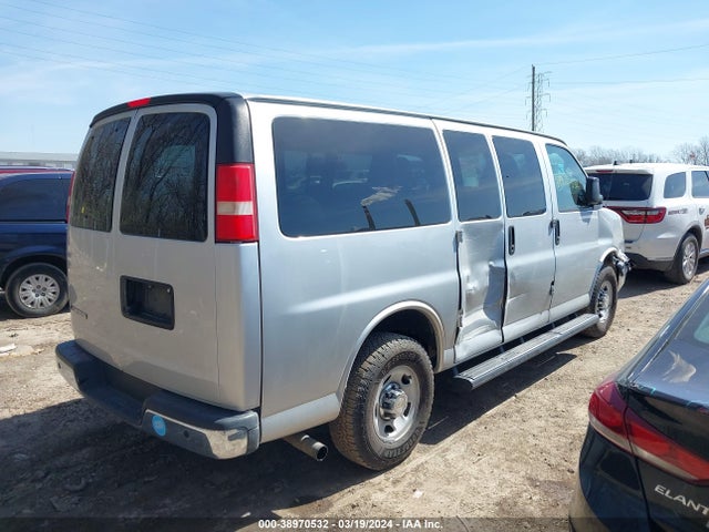 Chevrolet Express 2500 Lt 2015 1GAWGRFG1F1122179 Image 4