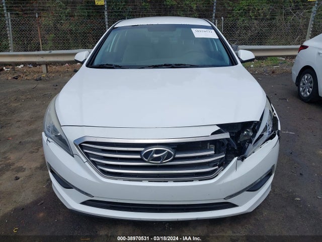 Hyundai SONATA SE 2015 5NPE24AF4FH186437 Image 12