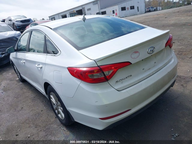 Hyundai SONATA SE 2015 5NPE24AF4FH186437 Image 3