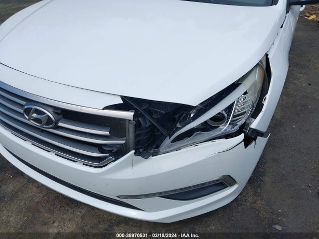 Hyundai SONATA SE 2015 5NPE24AF4FH186437 Image 6