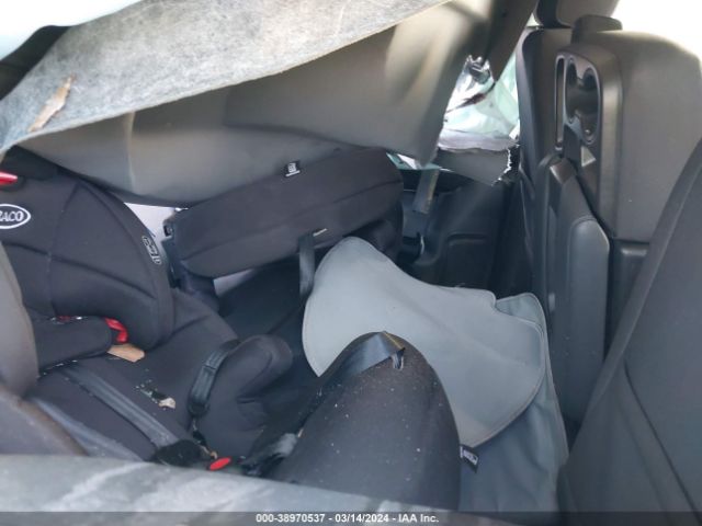 2023 CHEVROLET SILVERADO 1500 3GCPDBEK0PG270442 Photo 7