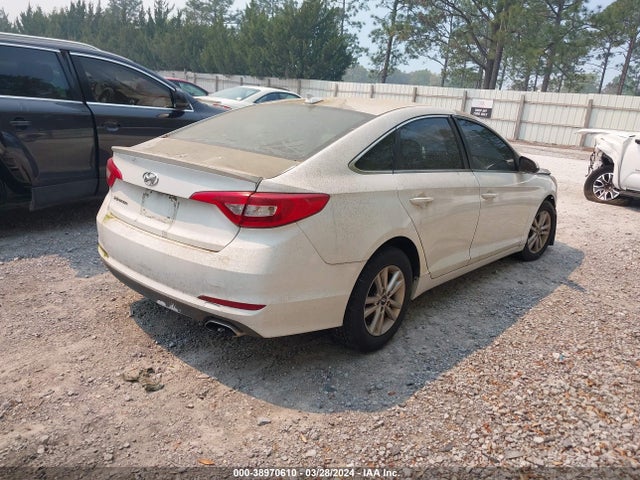 Hyundai SONATA SE 2015 5NPE24AF0FH031321 Image 4