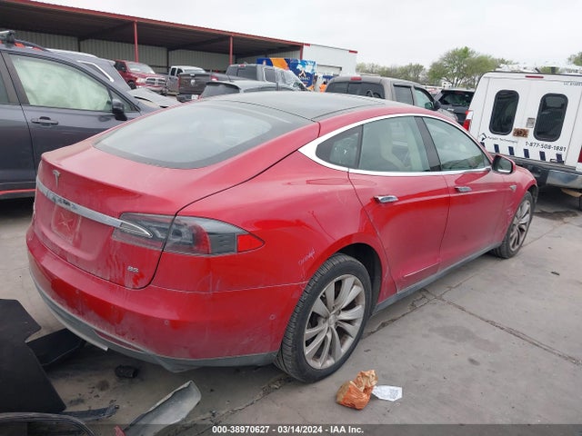 Tesla Model S 60/70/85 2015 5YJSA1H15FFP67992 Image 4