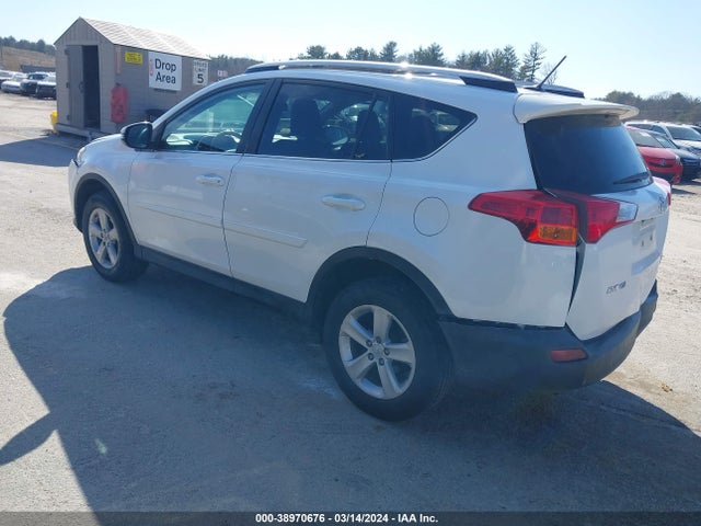 Toyota Rav4 Xle 2014 2T3RFREV2EW197450 Image 3