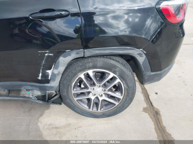 3C4NJCBB7KT711459 Jeep Compass Sun And Wheel Fwd
