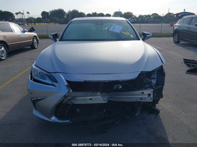 Lexus ES 350 2022 58ADZ1B11NU131820 Image 12