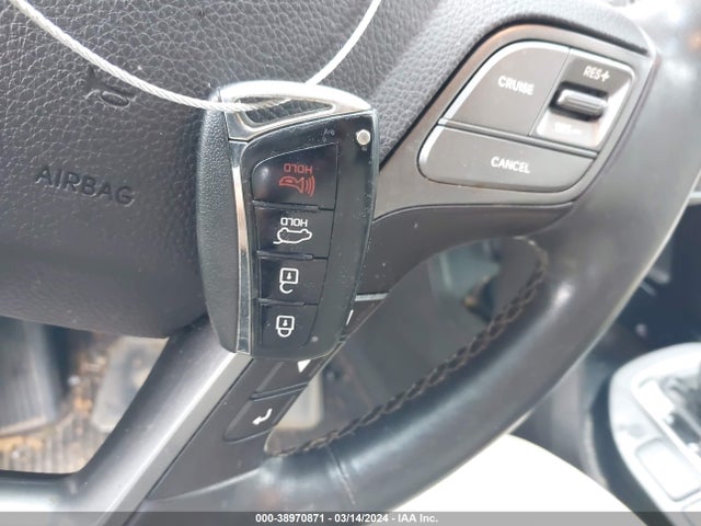 Hyundai Santa Fe Se Ultimate 2017 KM8SR4HF3HU170951 Image 11