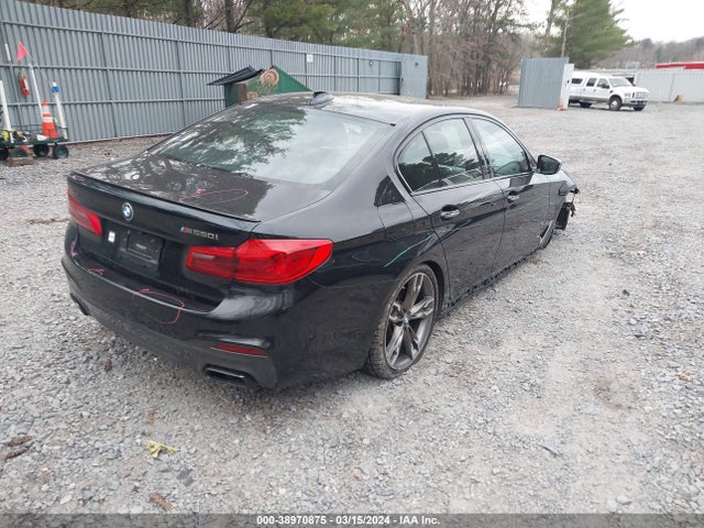 BMW M550i Xdrive 2018 WBAJB9C50JB049633 Image 4