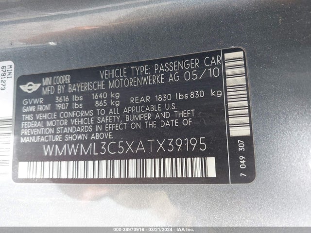 2010 MINI COOPER CLUBMAN WMWML3C5XATX39195 Photo 8