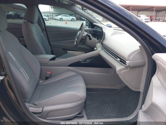 Hyundai ELANTRA SEL 2023 5NPLS4AG6PH097079 Image 5