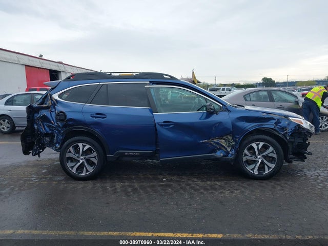 4S4BTANC9M3174027 Subaru Outback Limited