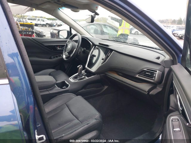 4S4BTANC9M3174027 Subaru Outback Limited
