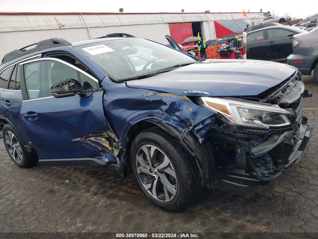 4S4BTANC9M3174027 Subaru Outback Limited