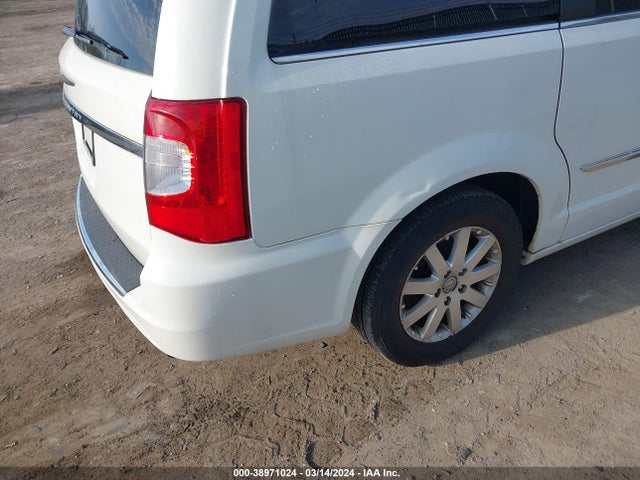 2013 CHRYSLER TOWN & COUNTRY TOURING VIN: 2C4RC1BG4DR697179