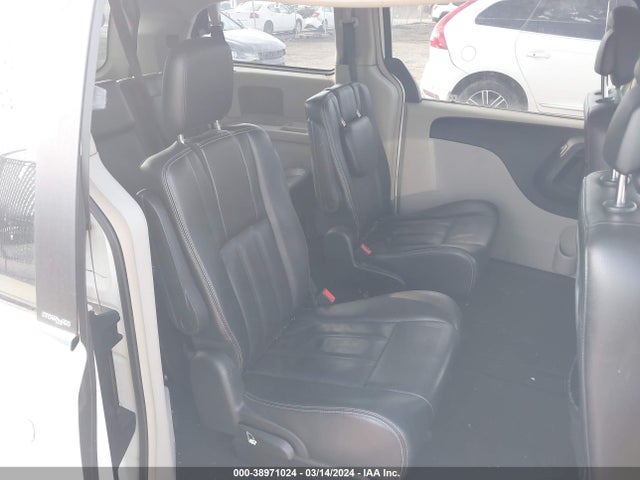 2013 CHRYSLER TOWN & COUNTRY TOURING VIN: 2C4RC1BG4DR697179