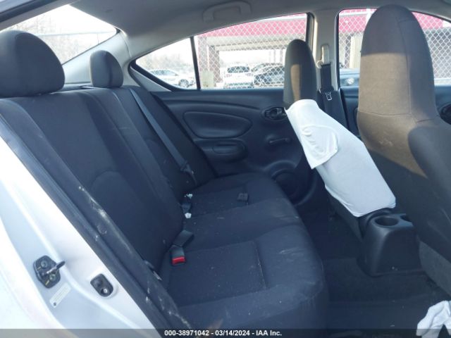3N1CN7AP3FL951312 Nissan Versa 1.6 S