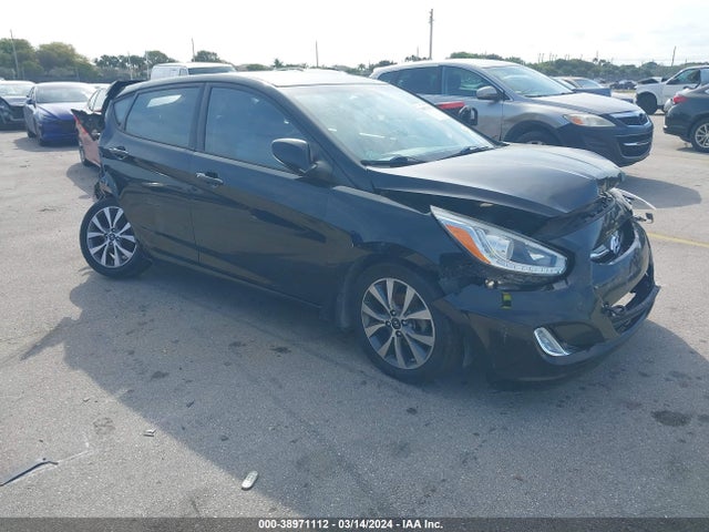 2015 KMHCU5AE7FU205661 main image