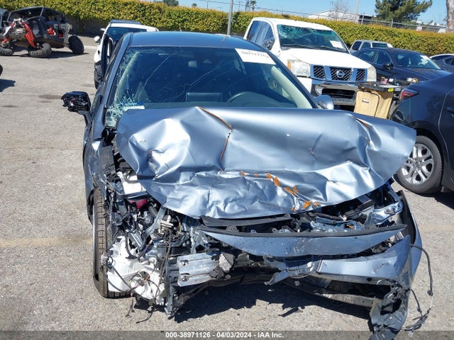 Toyota Corolla Hybrid Le 2022 JTDEAMDE0N3002935 Image 11