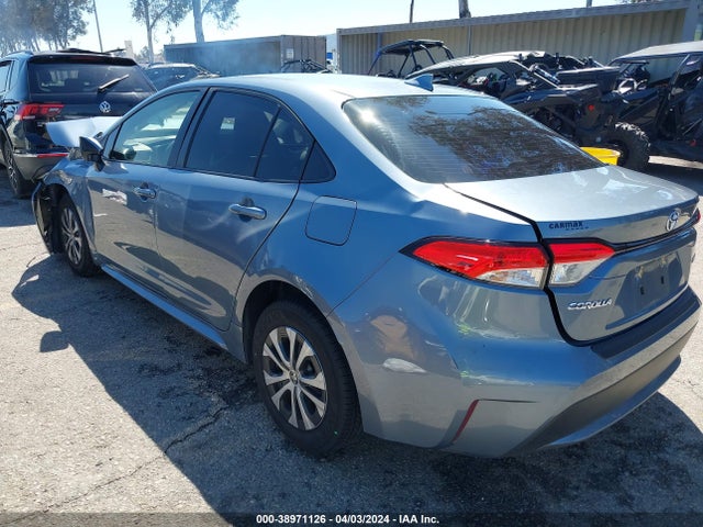 Toyota Corolla Hybrid Le 2022 JTDEAMDE0N3002935 Image 3