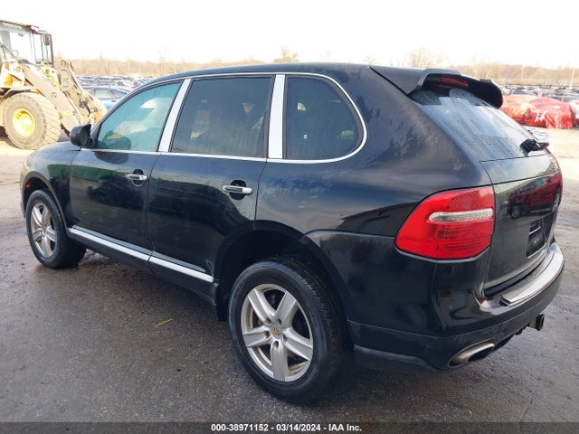 2008 PORSCHE CAYENNE WP1AA29P58LA19715 Photo 2
