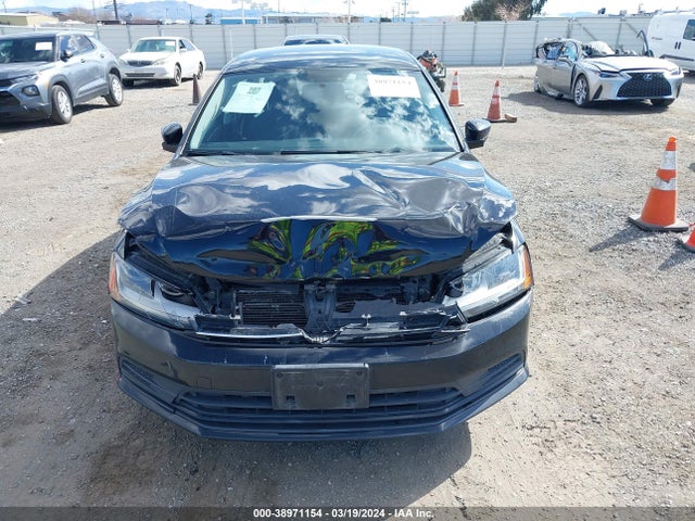 3VW2B7AJ8JM206472 Volkswagen Jetta 1.4t S