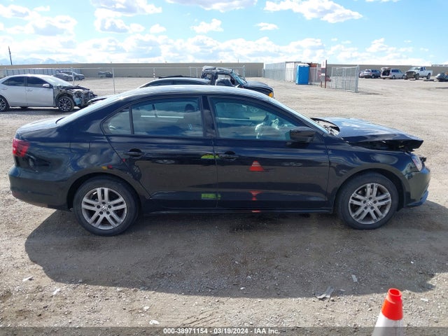 3VW2B7AJ8JM206472 Volkswagen Jetta 1.4t S