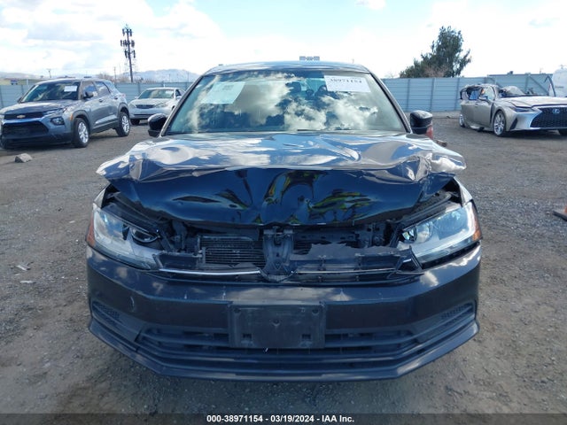 3VW2B7AJ8JM206472 Volkswagen Jetta 1.4t S
