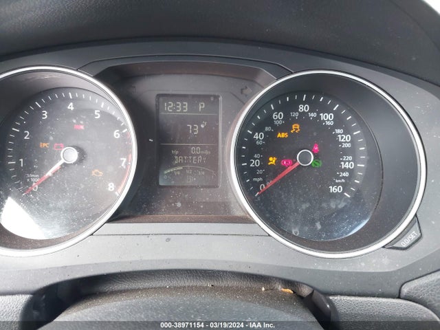 3VW2B7AJ8JM206472 Volkswagen Jetta 1.4t S