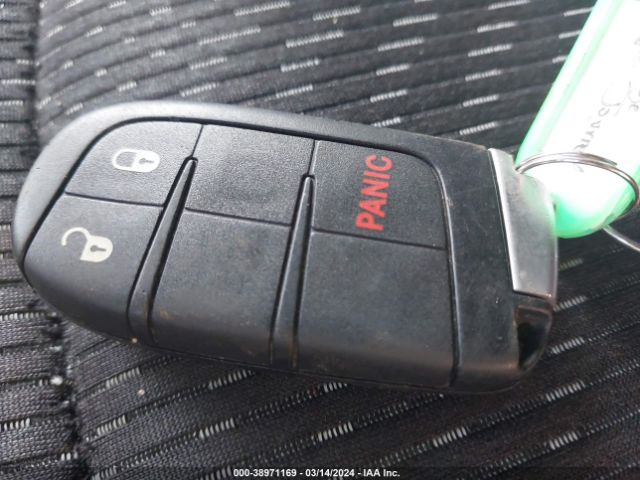 3C4PDDGG5HT704481 Dodge Journey Crossroad Awd