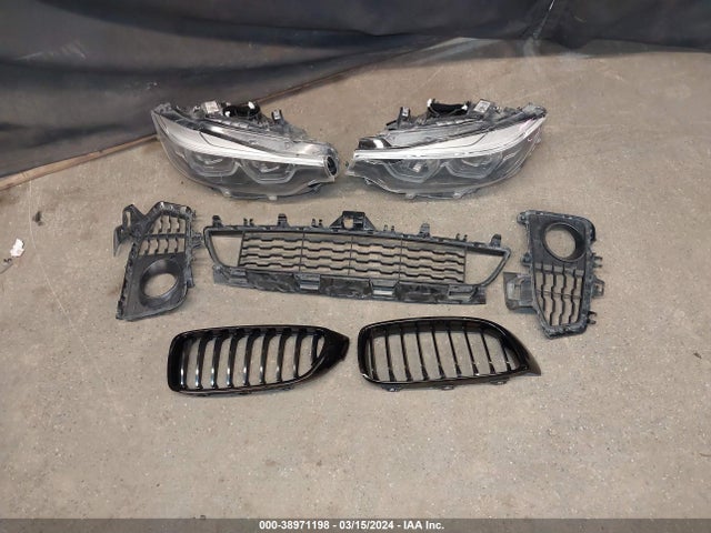 WBA4W7C04LAH17228 BMW 440I