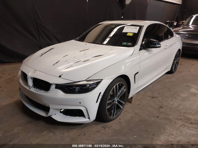 WBA4W7C04LAH17228 BMW 440I