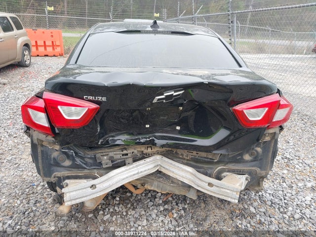 Chevrolet Cruze Ls Auto 2018 1G1BC5SM7J7247255 Image 6