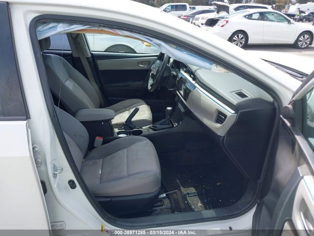 Toyota Corolla Le Plus 2015 5YFBURHE3FP281663 Image 5