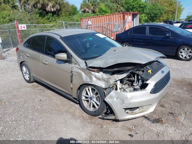 2018 1FADP3F21JL266284 main image