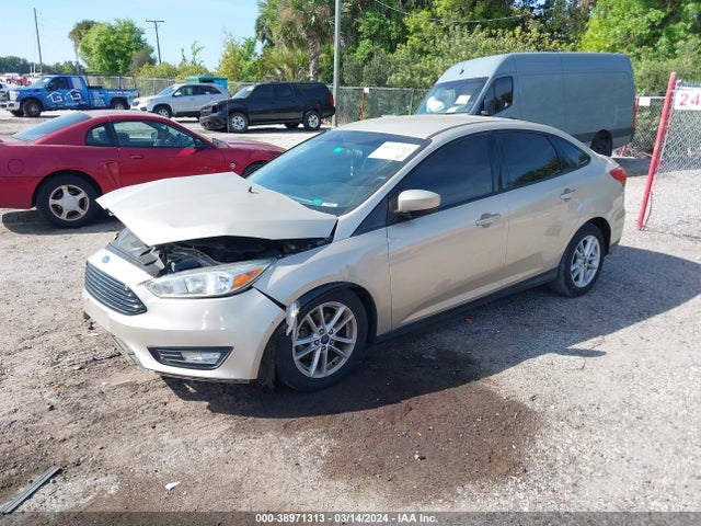 Ford FOCUS SE 2018 1FADP3F21JL266284 Image 2