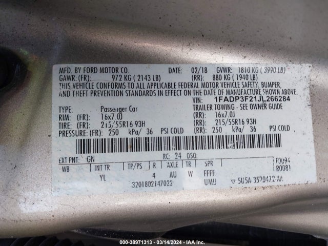 Ford FOCUS SE 2018 1FADP3F21JL266284 Image 9