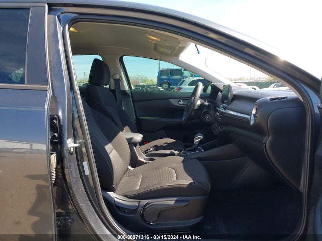 KIA FORTE FE 2019 3KPF24AD2KE052821 Image 5