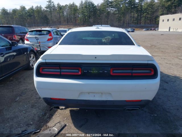 2C3CDZBG2FH822677 Dodge Challenger Sxt Plus
