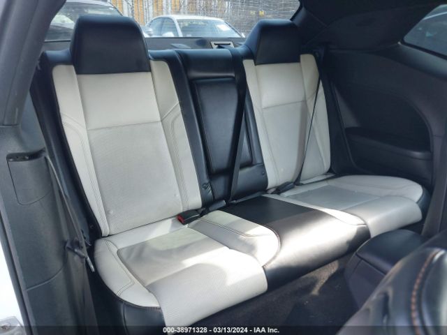 2C3CDZBG2FH822677 Dodge Challenger Sxt Plus
