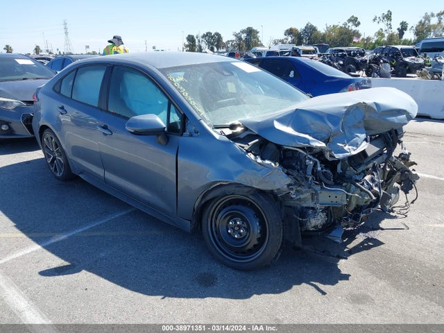 Toyota COROLLA SE 2020 5YFS4RCE4LP038205 Image 1