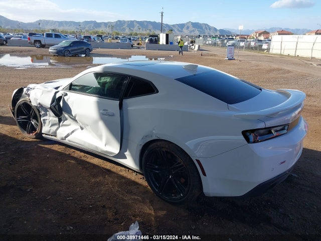 Chevrolet CAMARO 2SS 2018 1G1FG1R70J0187780 Image 3